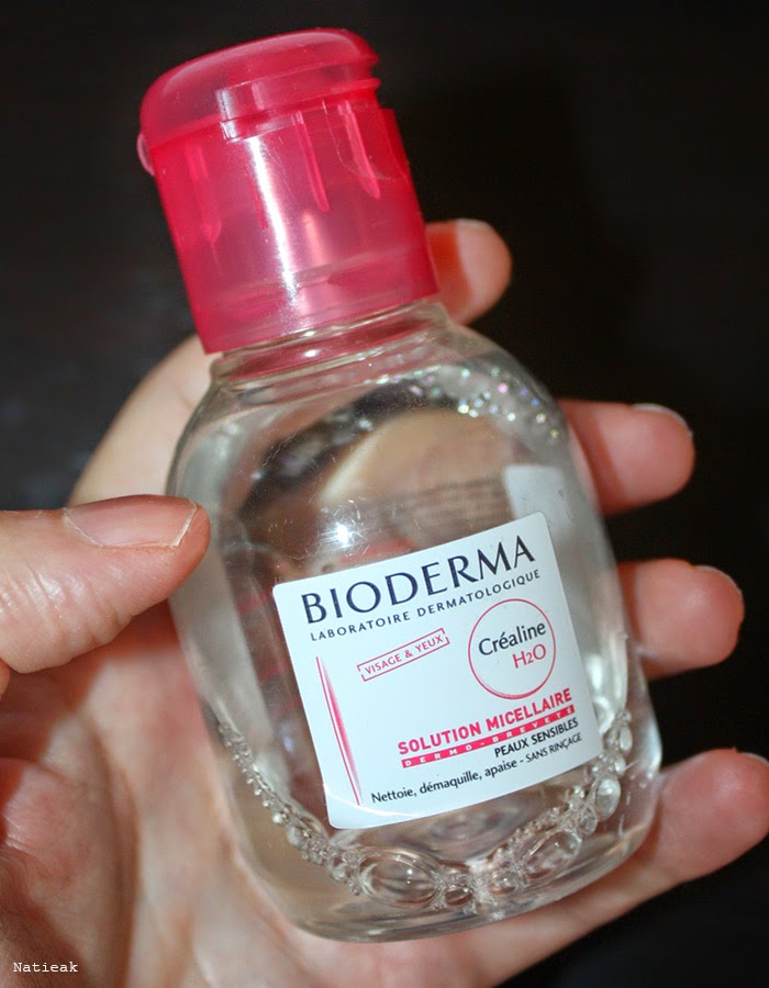 La marque met en avant sa formule sans parfum, sans alcool, sans paraben et hypoallergénique. Regardons de plus près la composition :