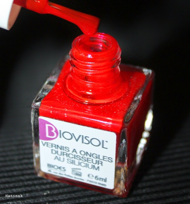  Vernis durcisseur rouge vif