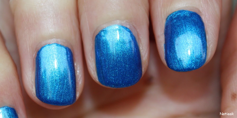 vernis à ongles Kiko 434 Psychedelic blue