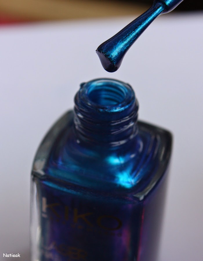 vernis à ongles Kiko 434 Psychedelic blue
