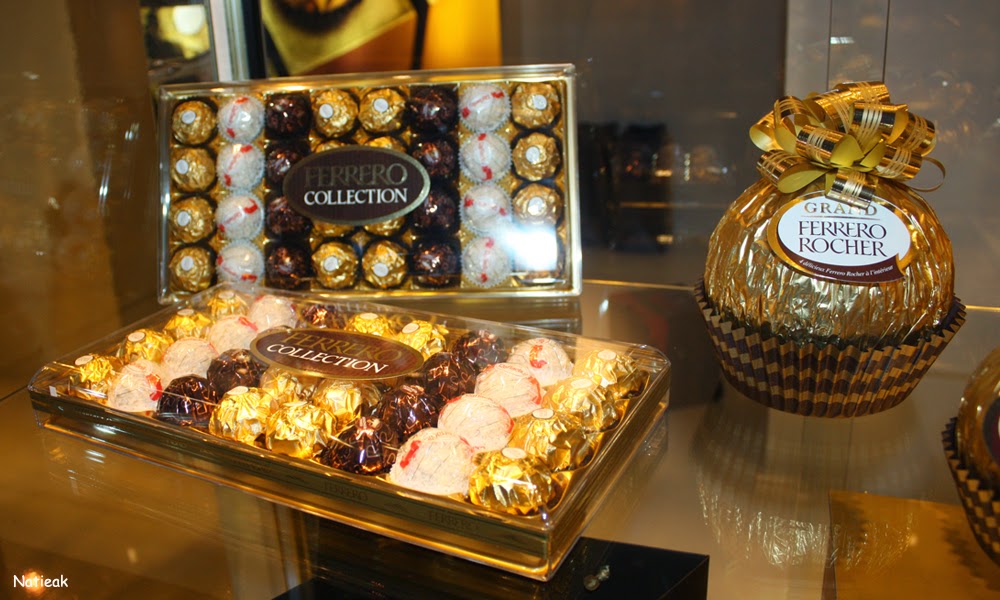 Grand Palais de Paris Ferrero