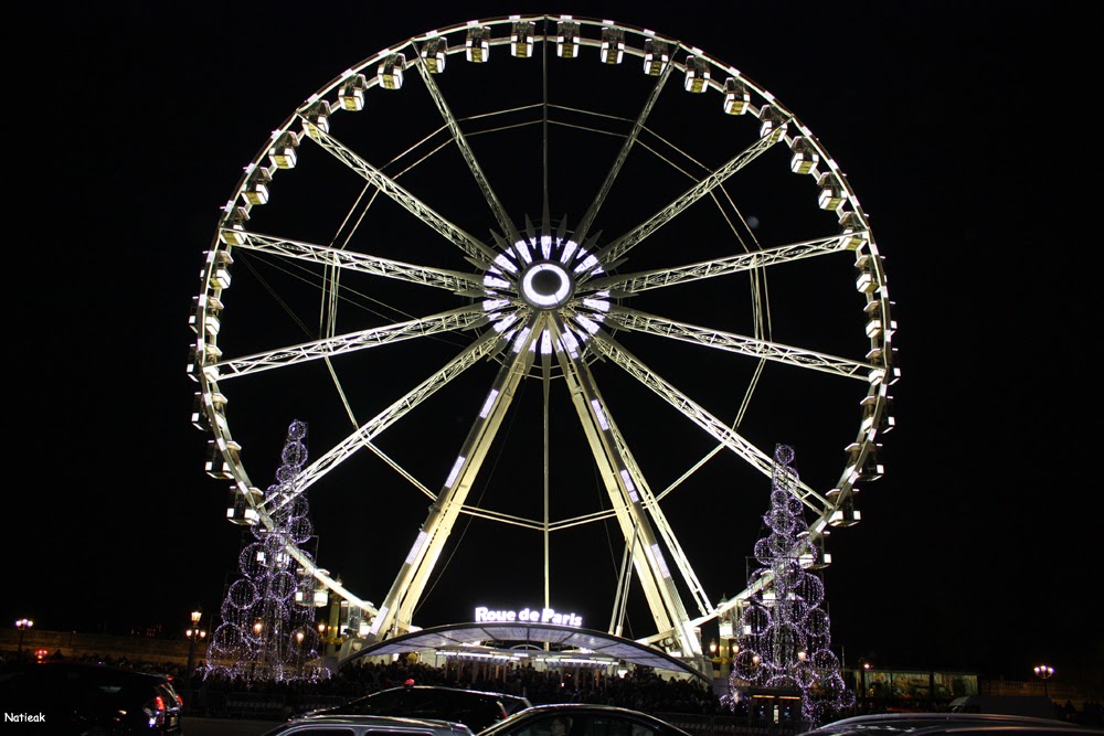 vue de nuit Champs-Elysées