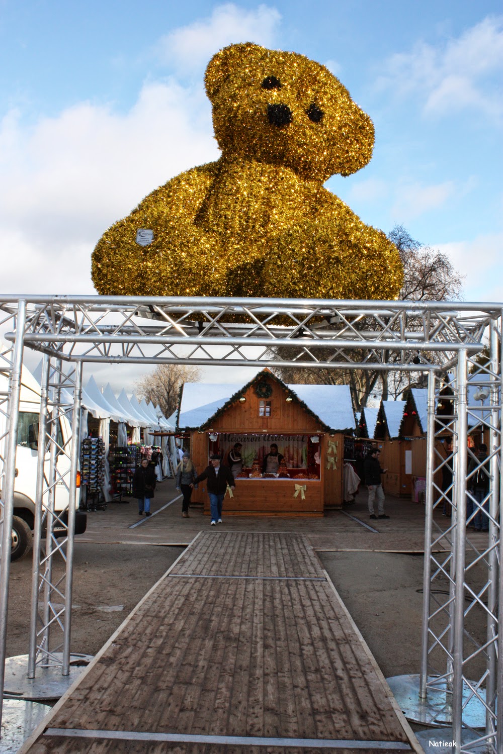 Paris 2014 nounours Le marché du Trocadero