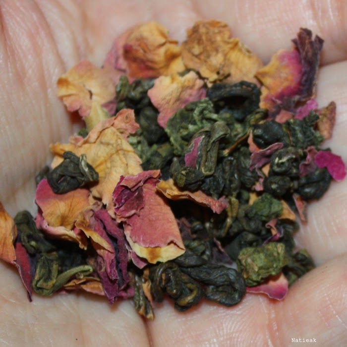 Oolong à la rose Envouthé et tekoe