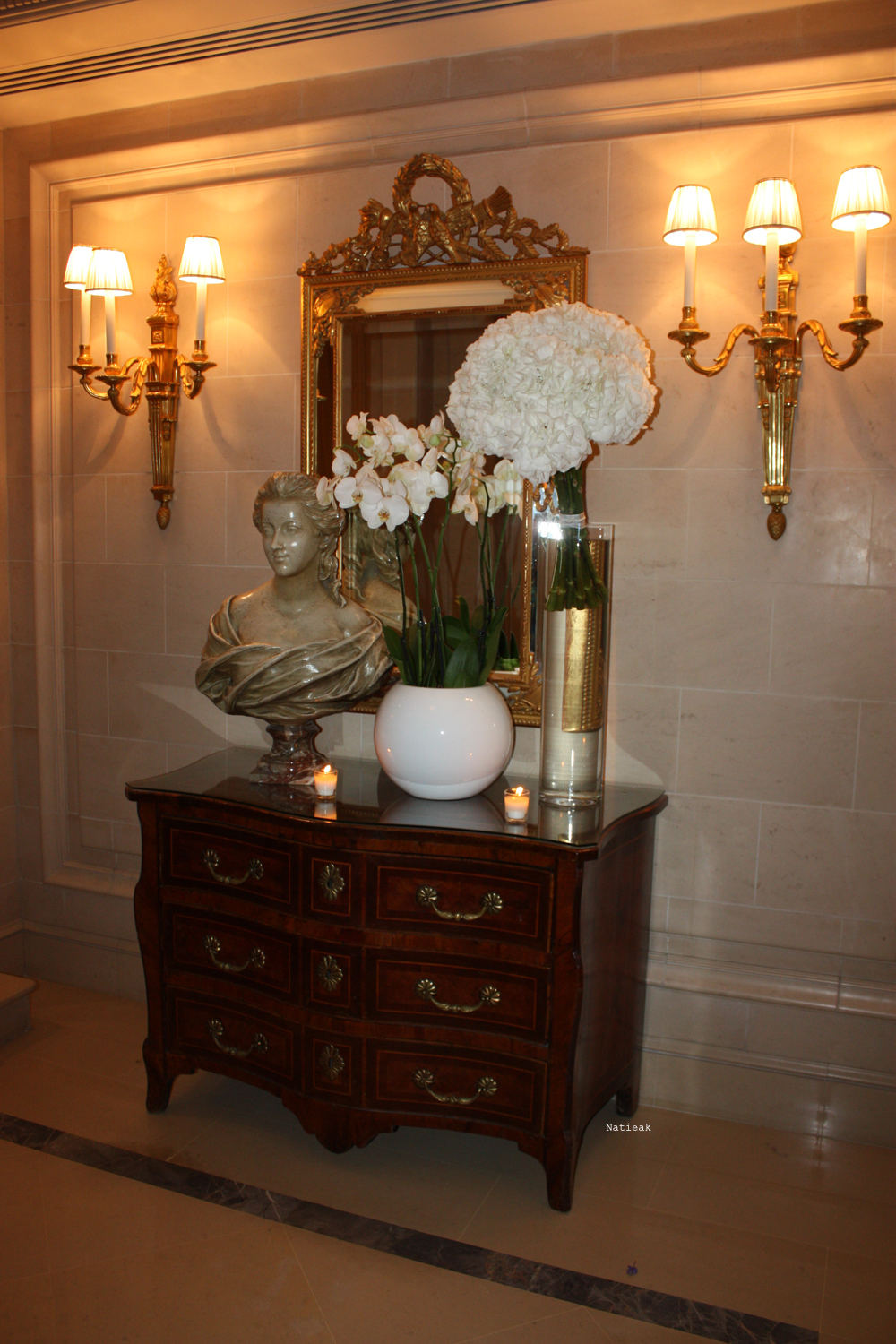 décoration florale de l’hôtel