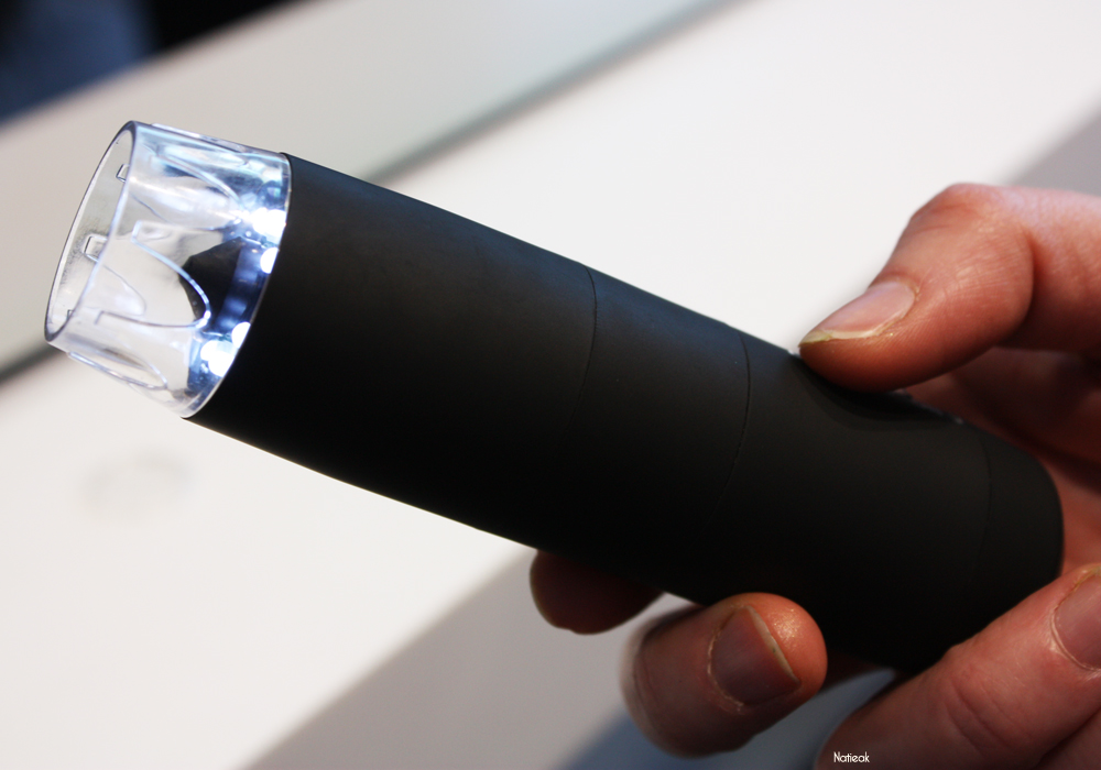 Le petit outil d'analyse qui permet de visualiser le cuir chevelu