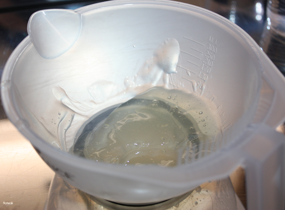 gel composé de 30% de principes actifs issu d'extrait de plantes