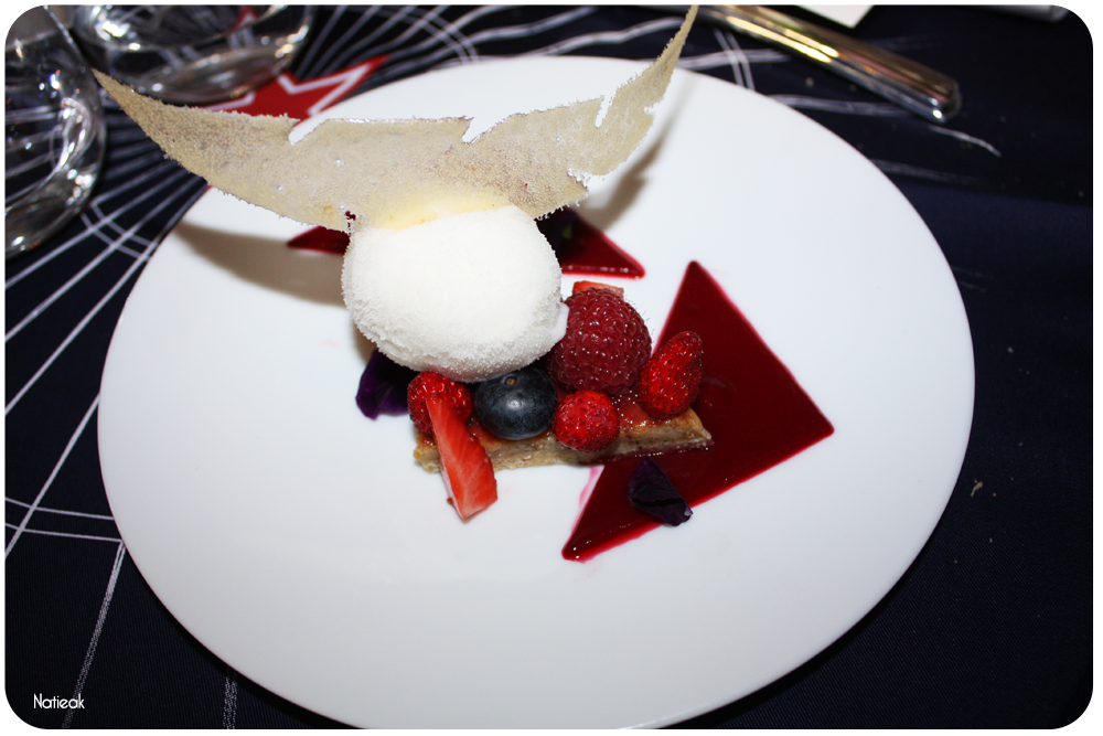 Emotions de fruits rouges du gagnant Young chef 2016