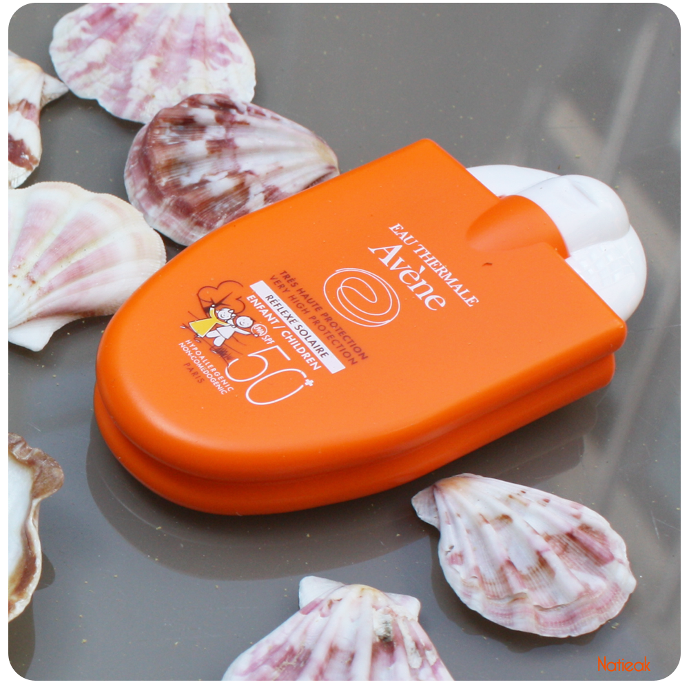 Reflexe solaire enfant d' Avène