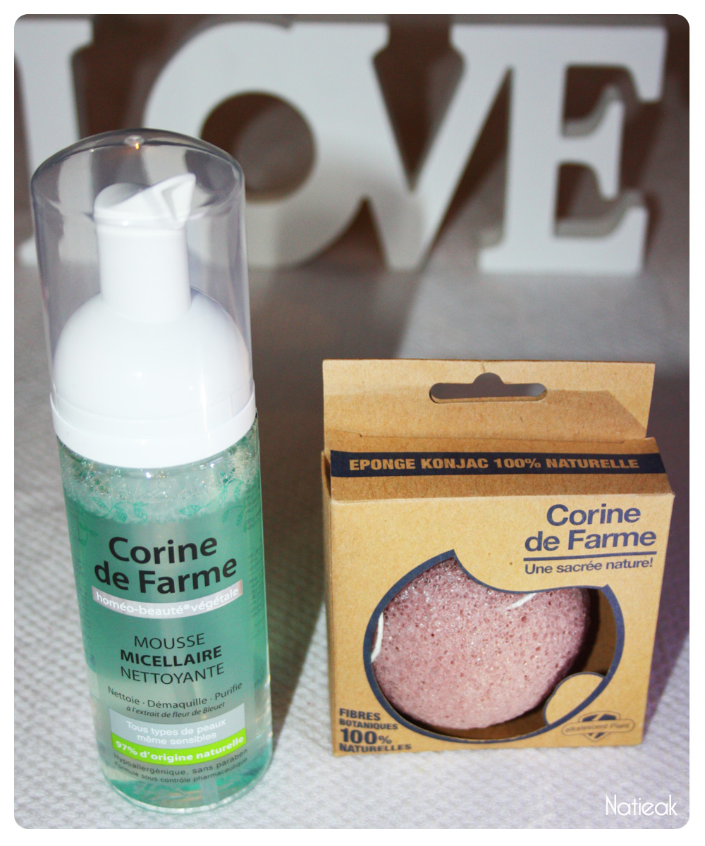 la mousse micellaire avec l'éponge Konjac