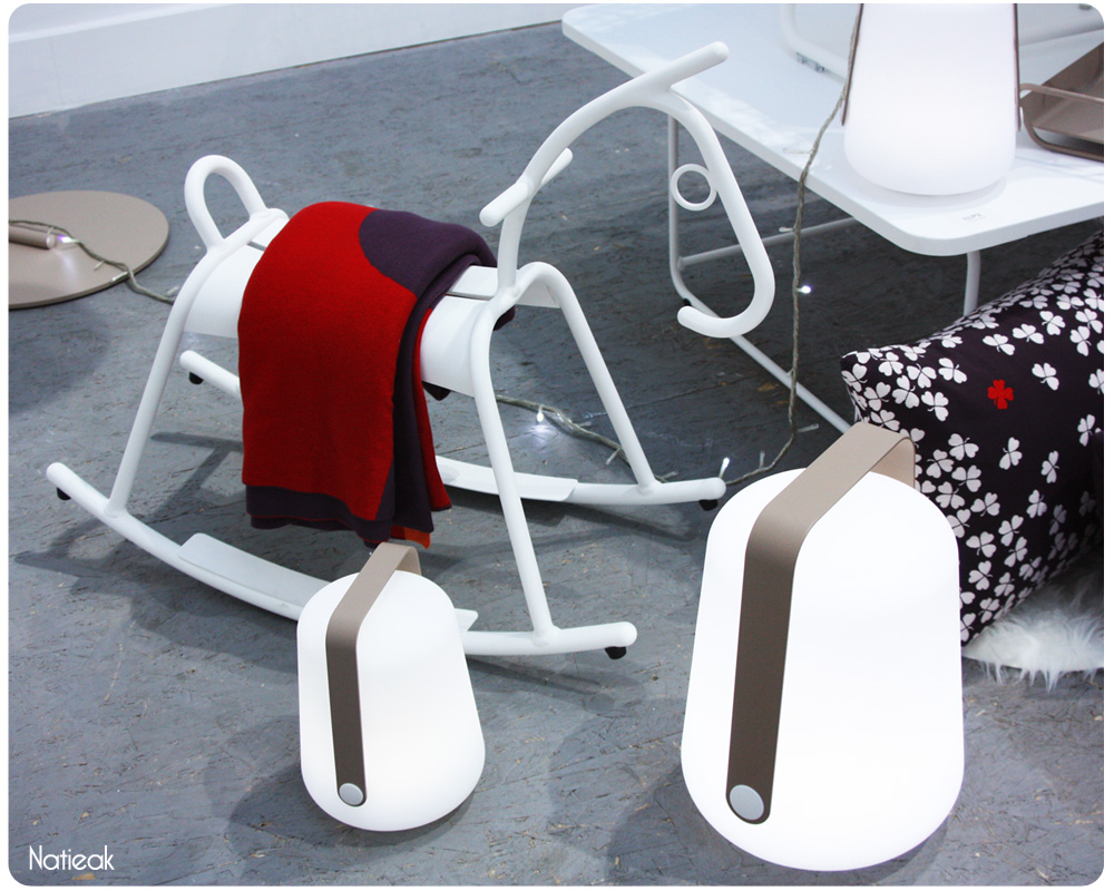 Cheval à bascule Adada 190 euros