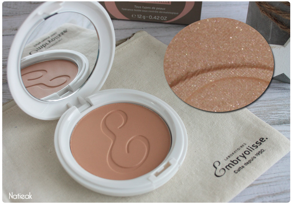 Poudre compact Bonne mine teinte universelle d'Embryolisse