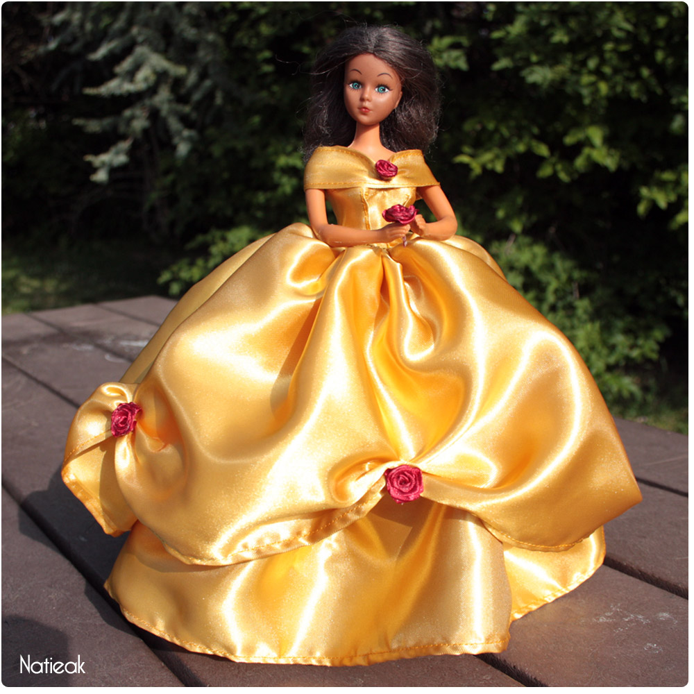 Robe de princesse pour barbie La Belle et la Bête