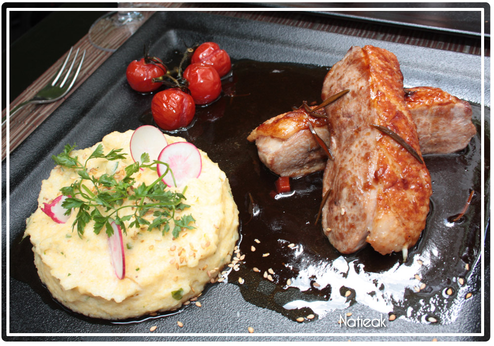 Filet de canette rôti miel et romarin et polenta crémeuse