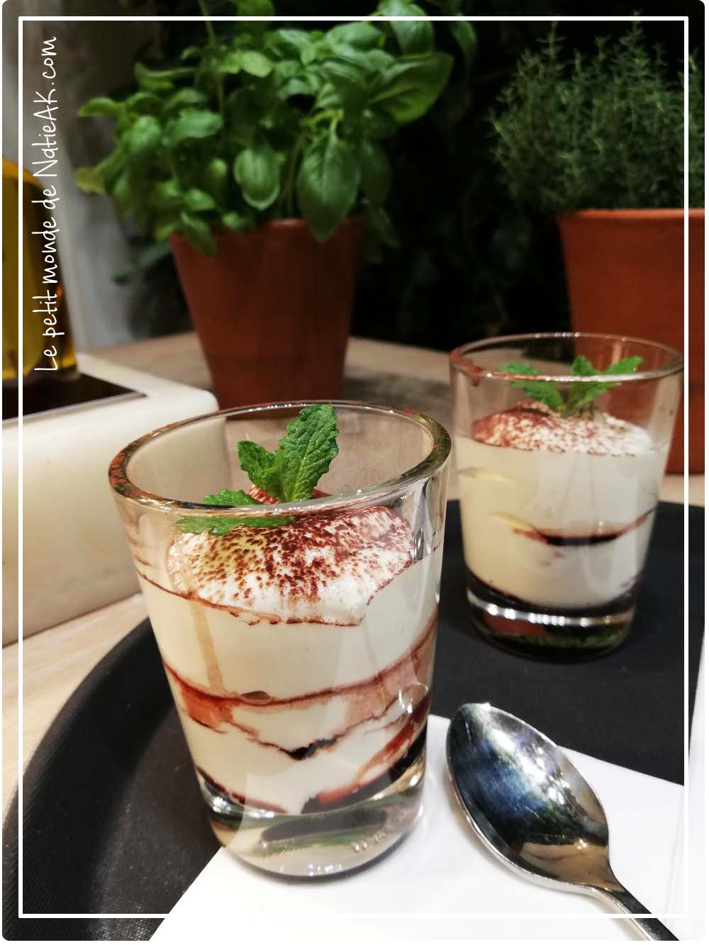 crème de mascarpone et de cerises Amarena