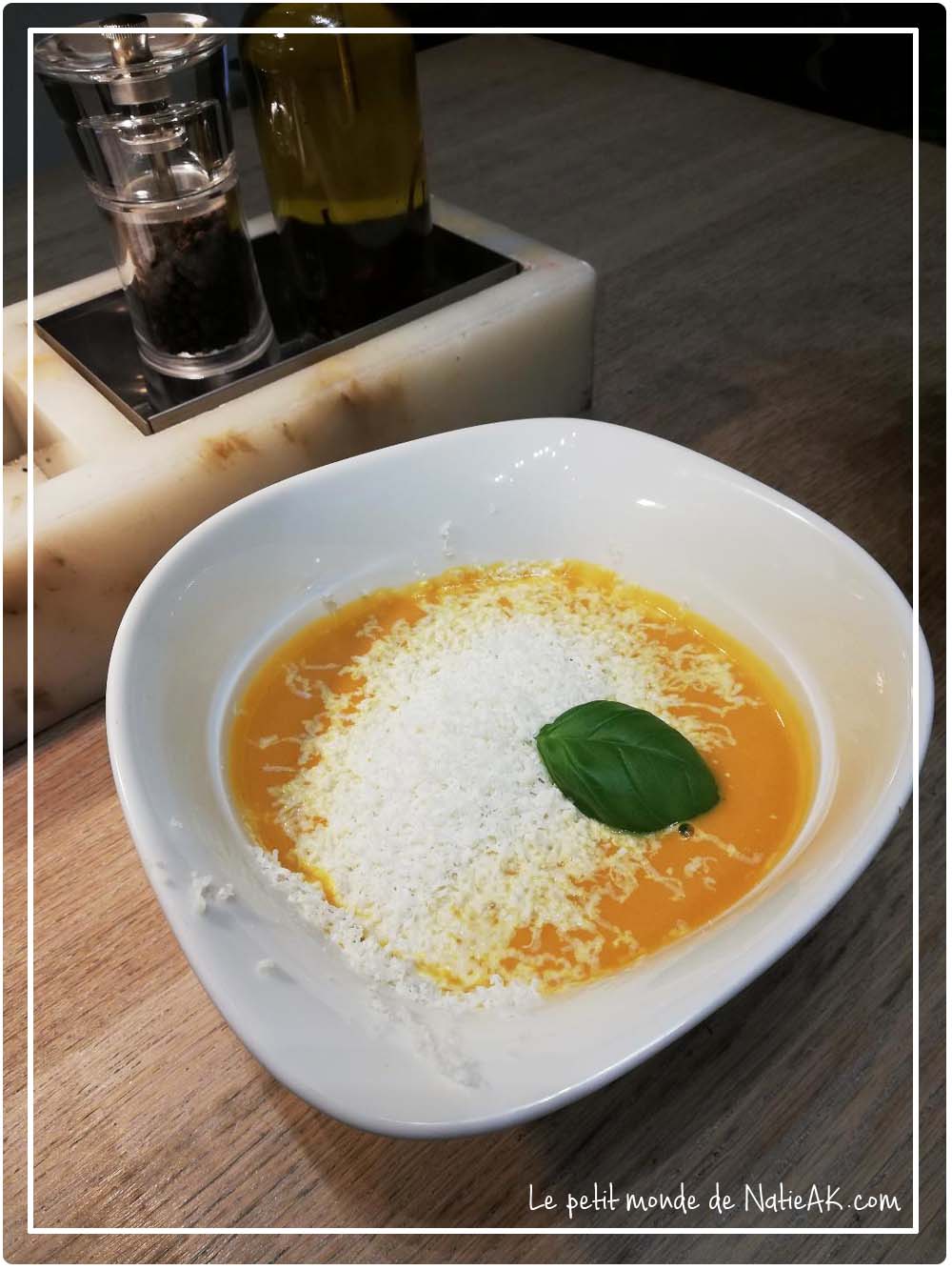  Restaurant Vapiano Champs-Élysées