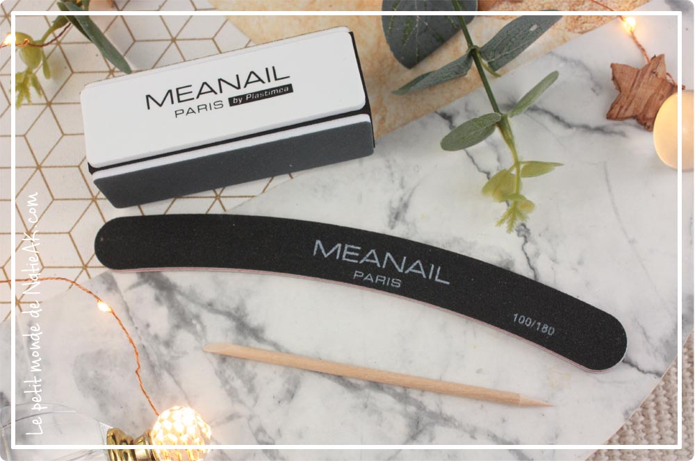 polisseur et lime à ongles