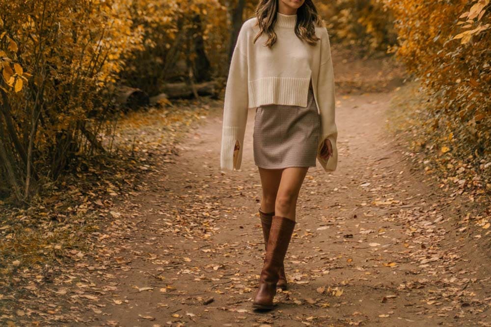 look seventies mini jupe et bottes