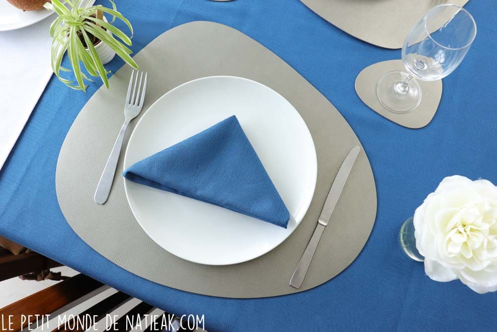 Set de table cuir design original