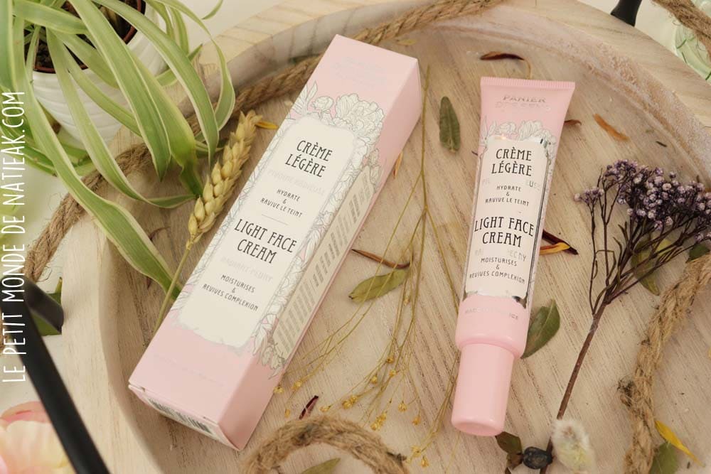 Crème légère visage hydratante éclat 