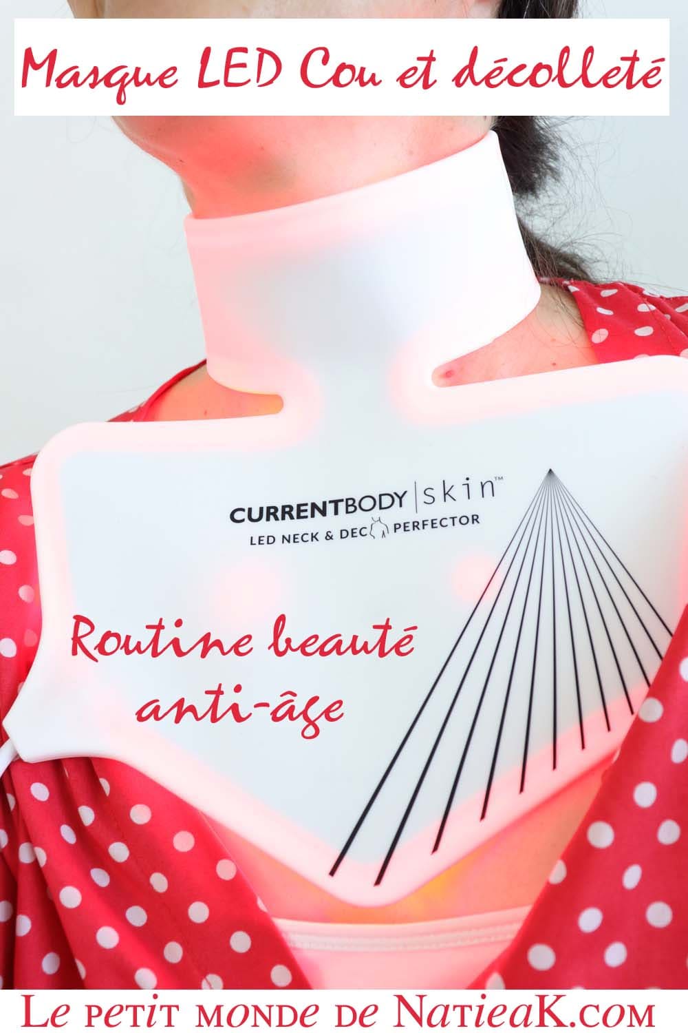 masque led et masque hydrolgel pour garder un beau cou et décolleté