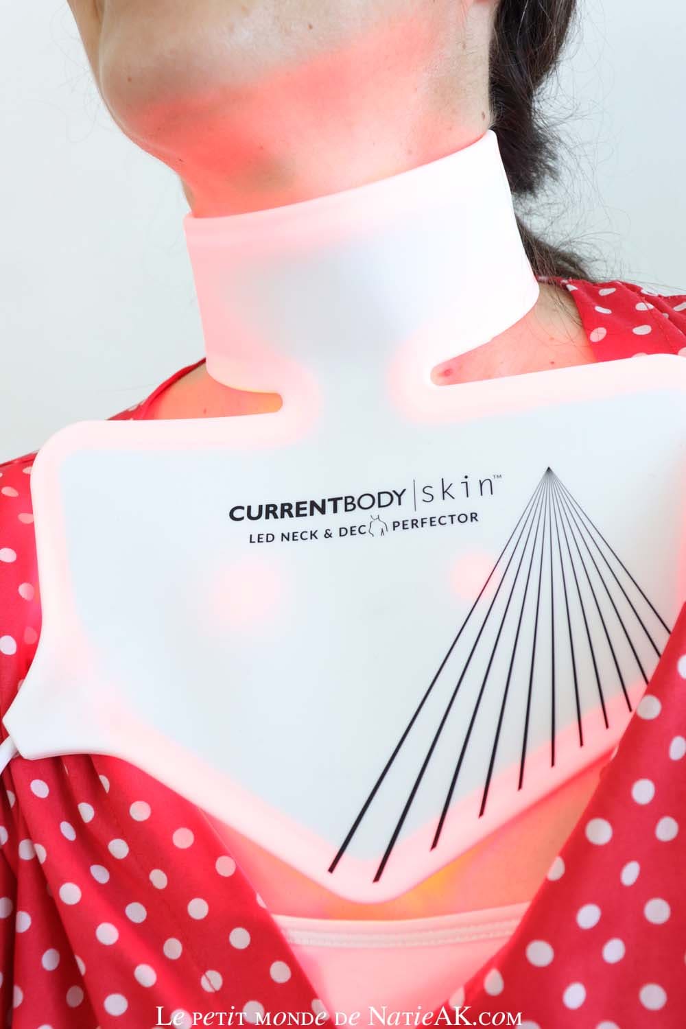 masque led anti âge Led rouge et infrarouge cou et décolleté