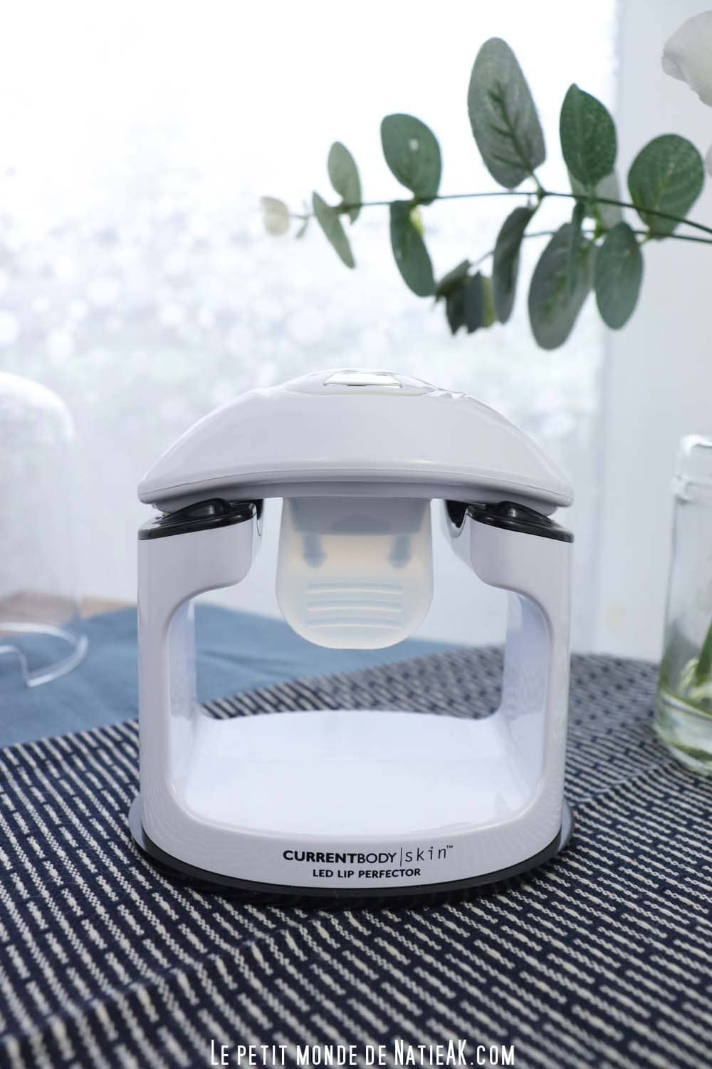 CurrentBody Skin LED Lip Perfector + 5x Hydrogel