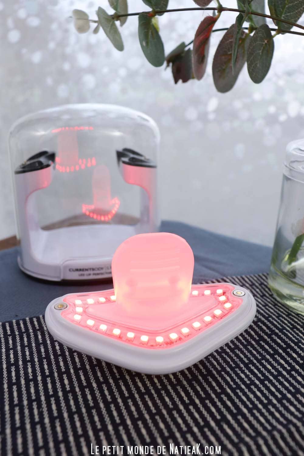 CurrentBody LIP Perfector