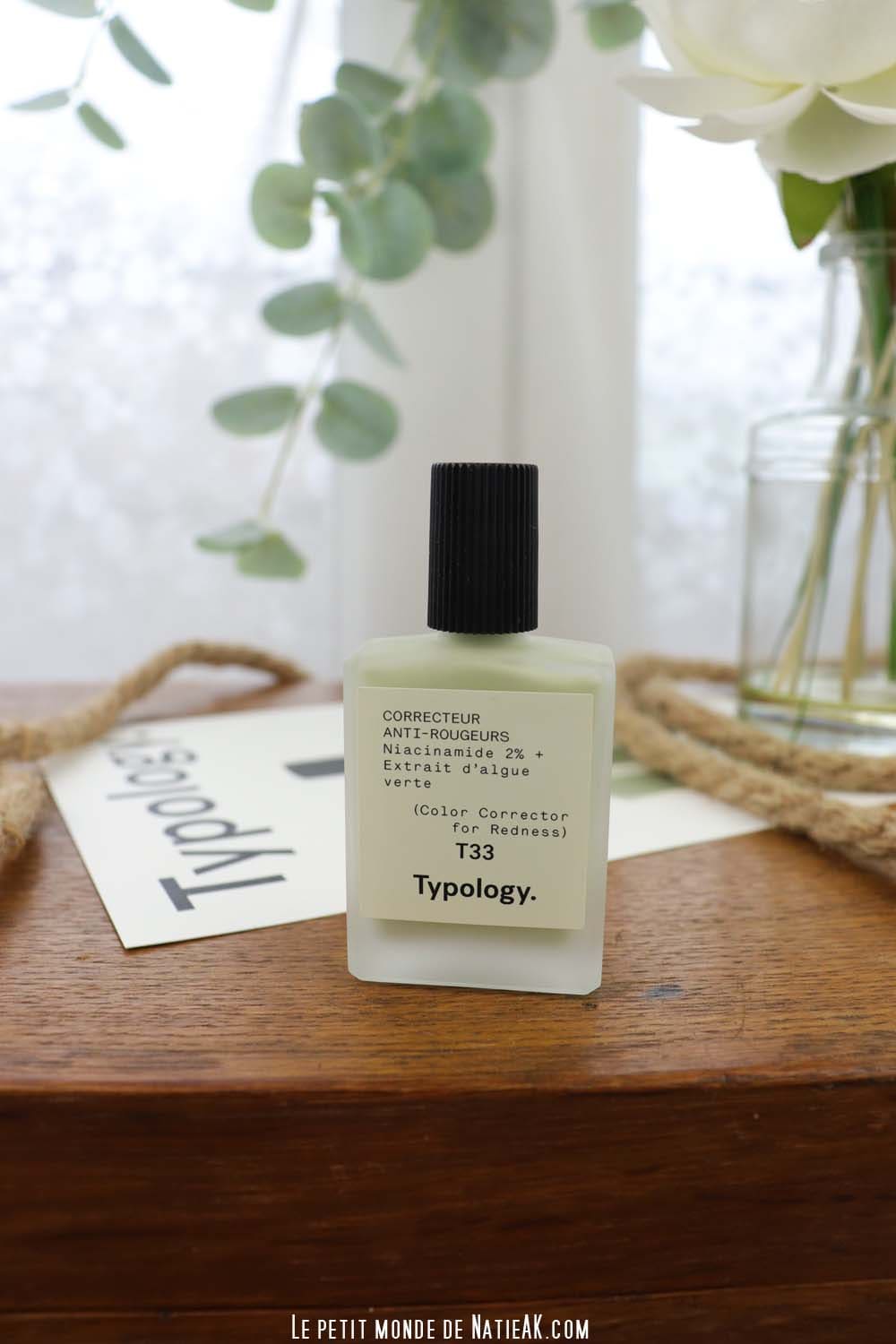 Typology Correcteur anti-rougeurs pour estomper naturellement les rougeurs