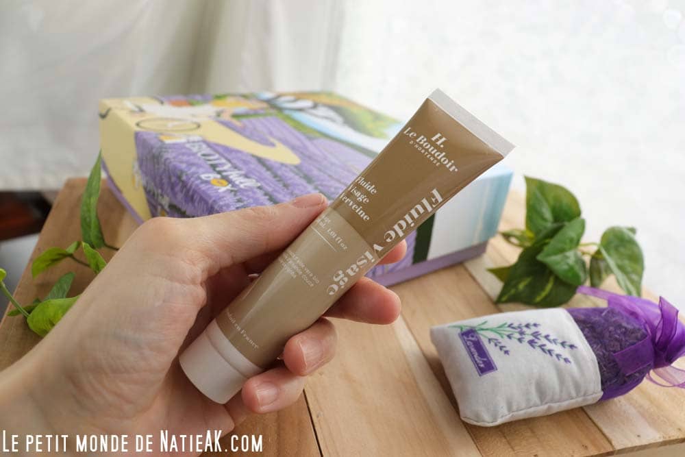 fluide visage pour lutter contre les signes de l'âge