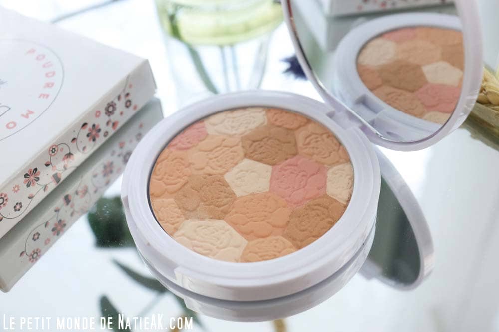 poudre mosaïque naturelle avec beurre de cacao