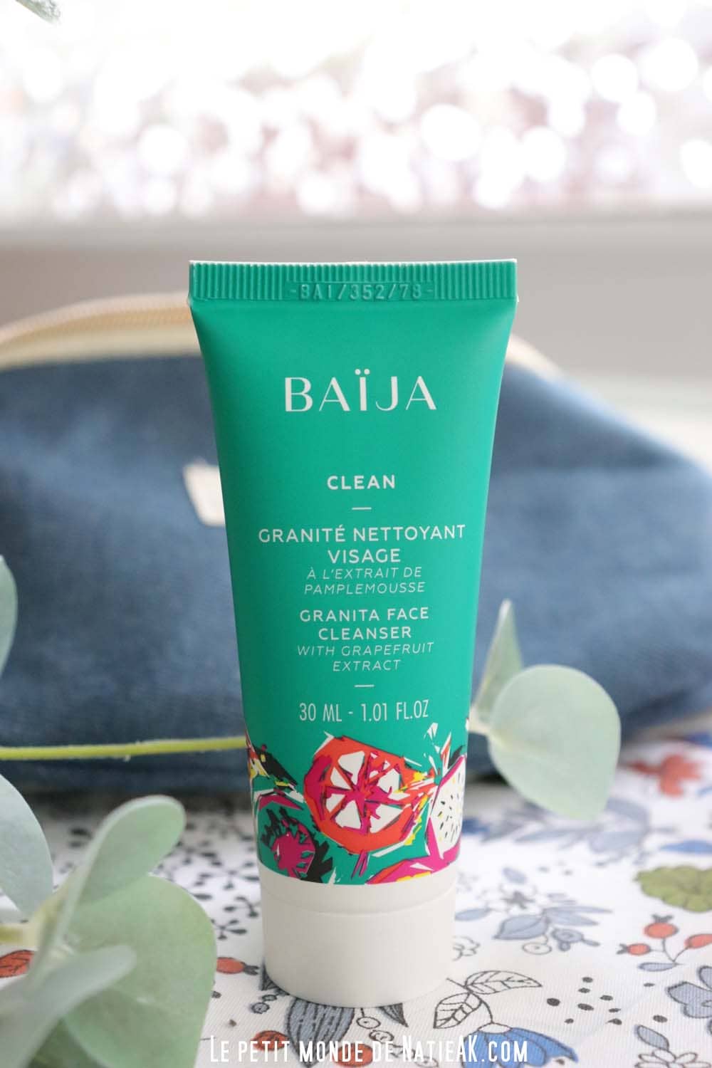 Granité nettoyant visage à l'extrait Pamplemousse Baïja