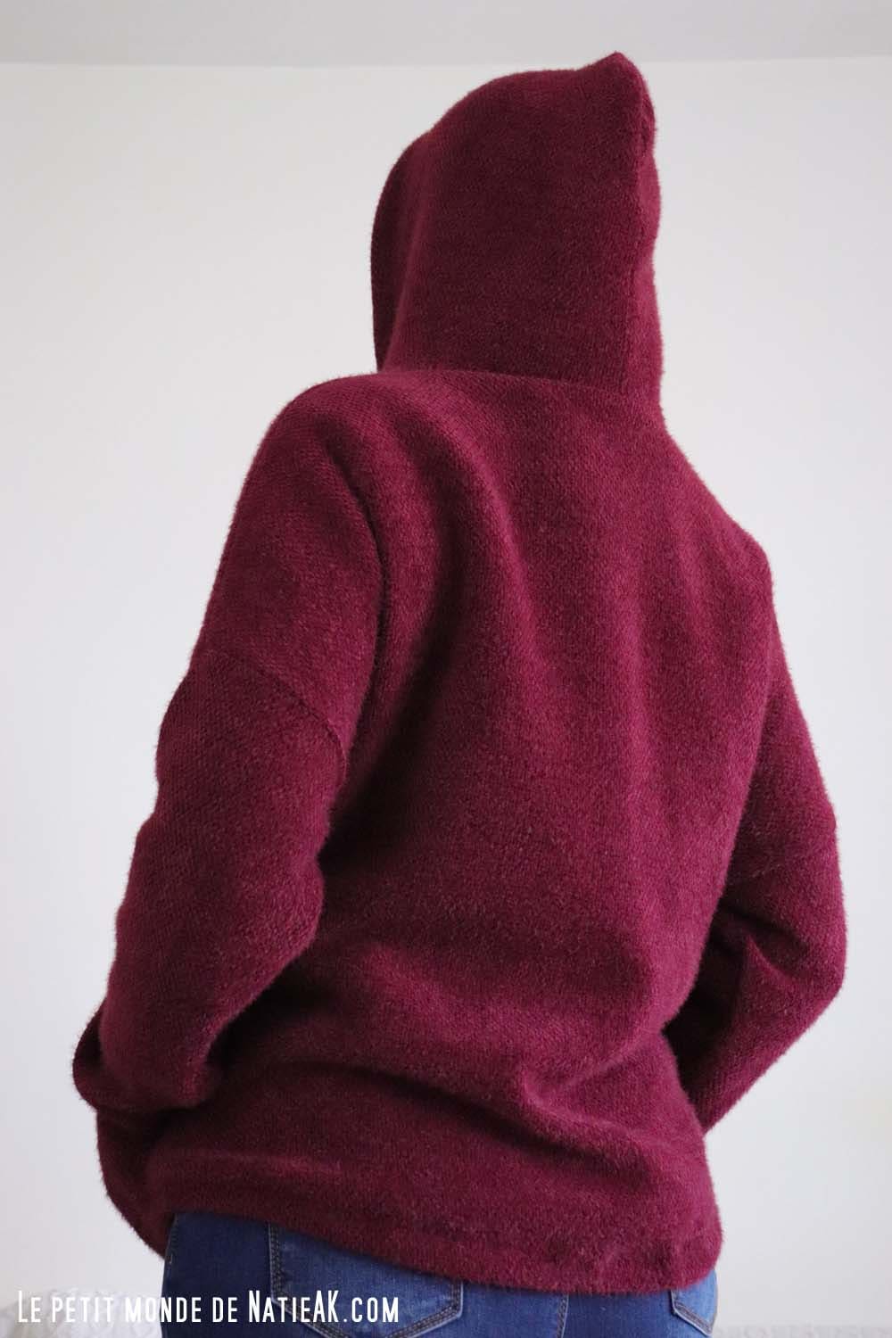 gilet en maille lie de vin : la pièce cocooning chic pour septembre