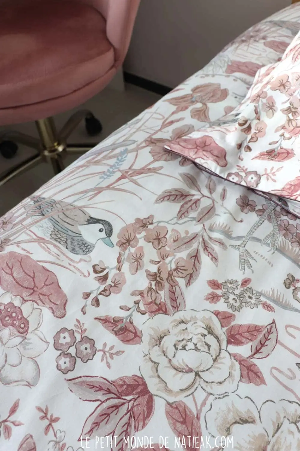 Blanc des Vosges illustration délicate et intemporelle pour un linge de lit