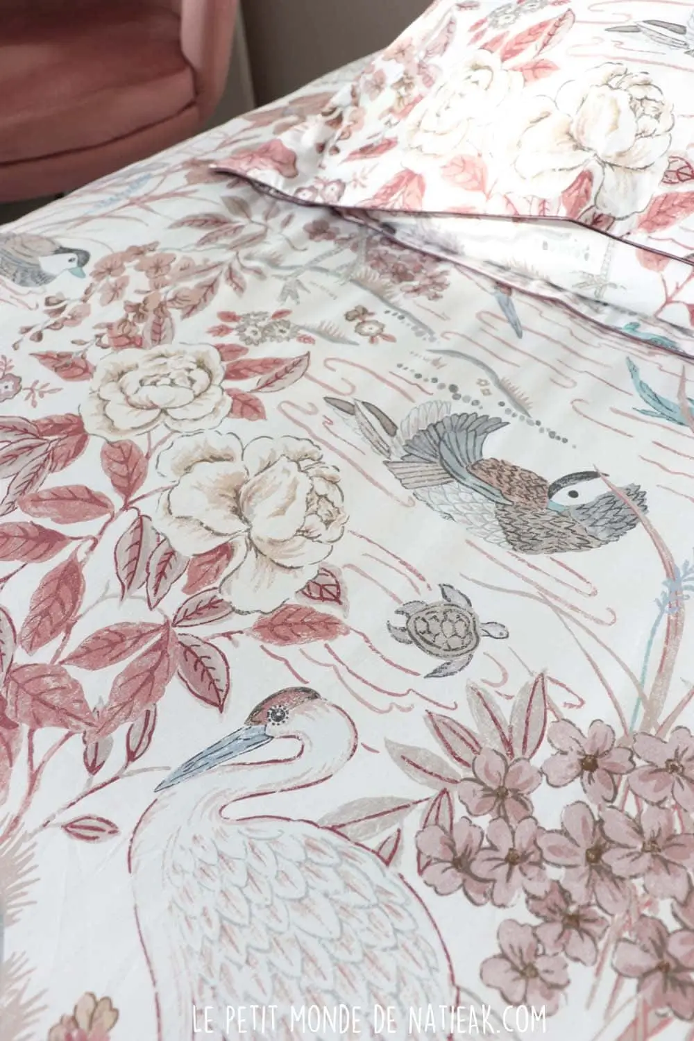 motif doux pour le lit