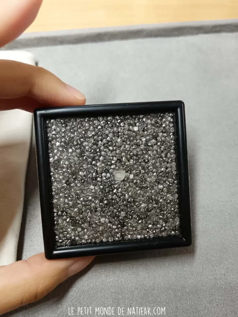 cours de gemmologie étudier un diamant